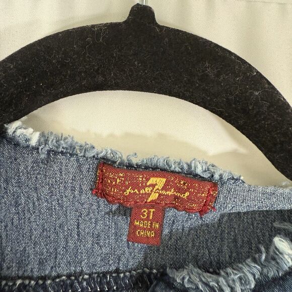 7 for all Mankind Denim Vest Unisex Toddler 3T Dark Wash Denim Raw Hem Snap - Picture 2 of 8